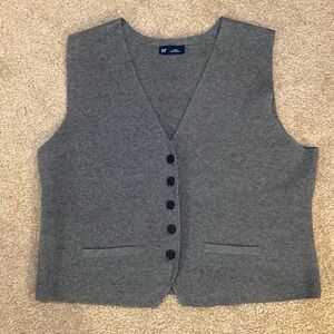 Gap Vest